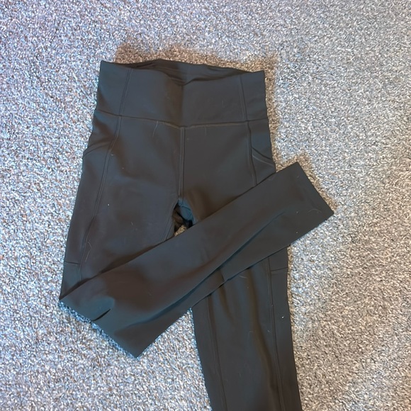 Lululemon Green align leggings - Picture 1 of 3